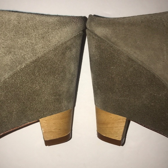 Vince Camuto Signature Tamiko Heel - Picture 5 of 6